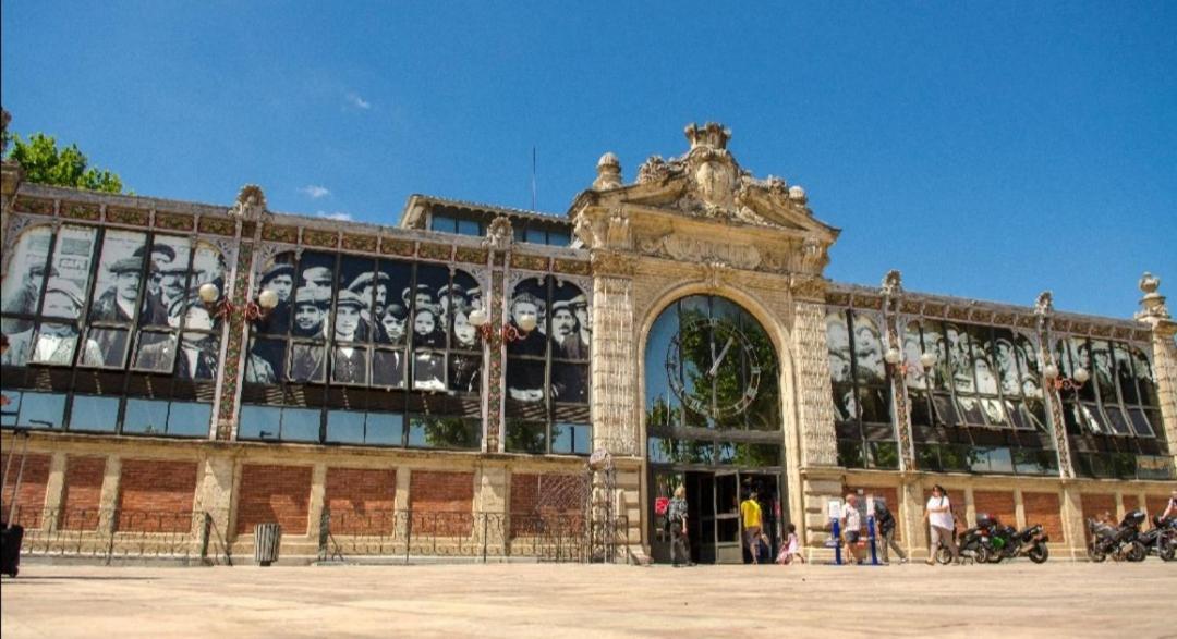 Studio Au Coeur Du Quartier Historique 나르본 외부 사진